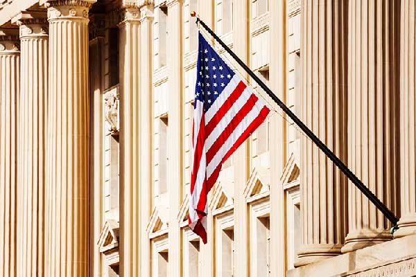 亚马逊药房将在One Medical门店推出处方药品电子取药柜